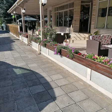 Szálloda Astra Ravda