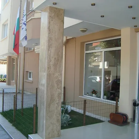 астра Хотел 2*