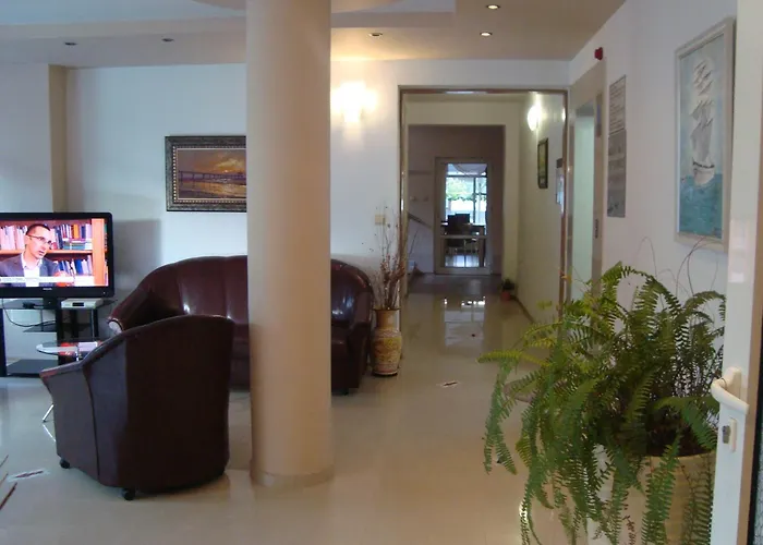 астра 2* Равда