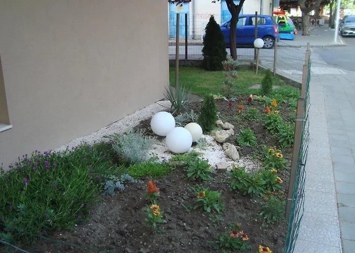 астра Хотел 2*