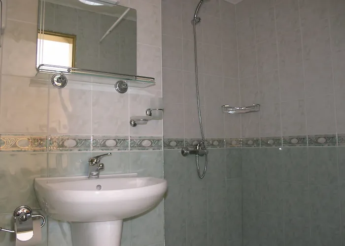 астра Хотел