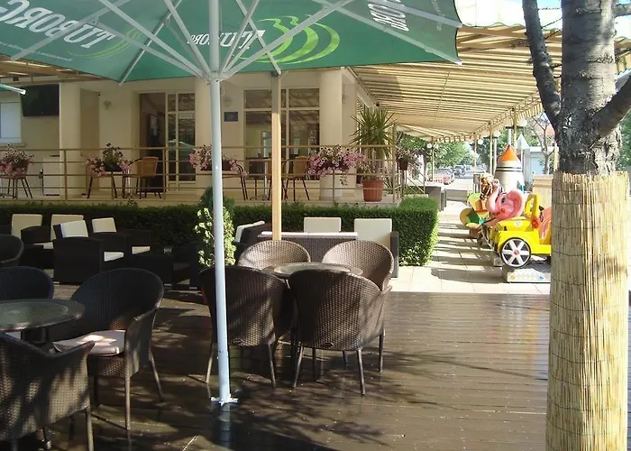 астра Равда